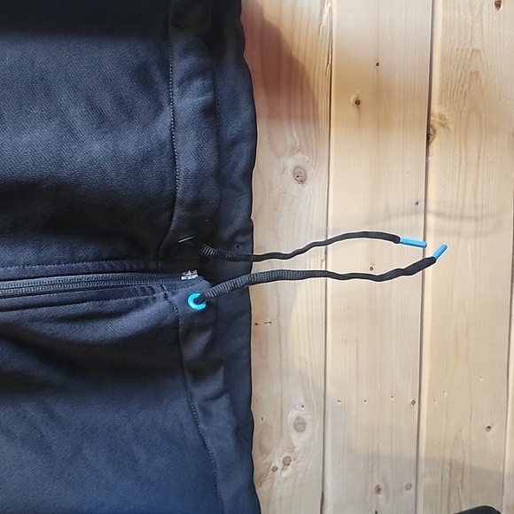 Puma Cloud 9 Hoodie Size Large NWOT - Picture 3 of 7